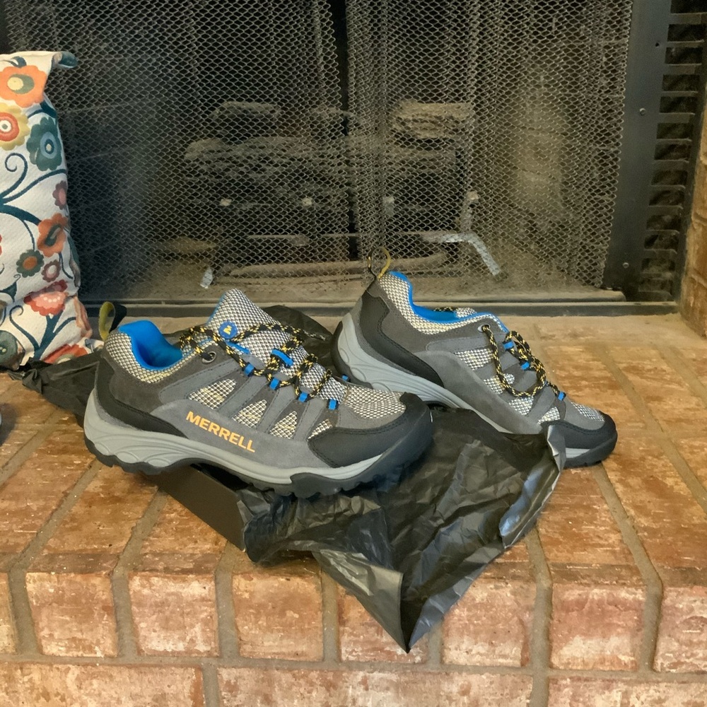 Merrell size 8 - Picture 5 of 6